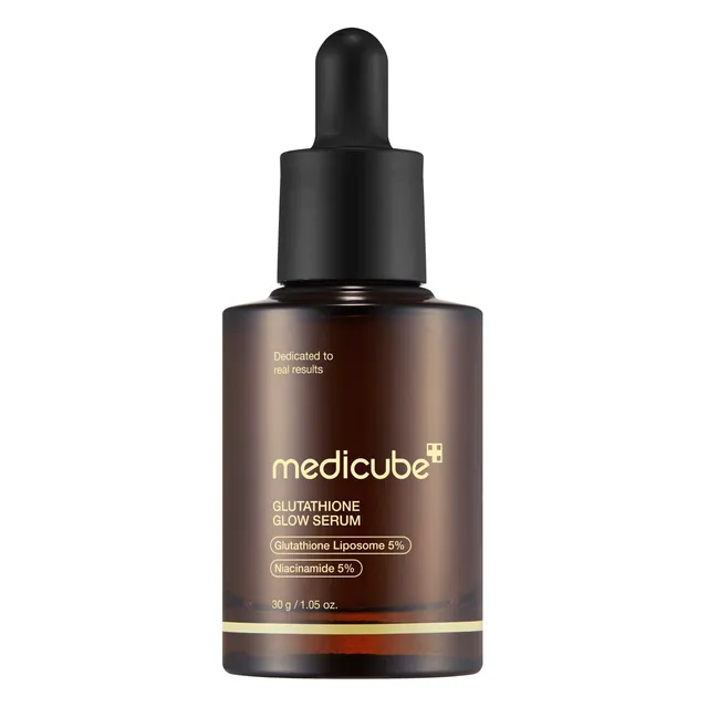 سيروم الجلوتاثيون بالاكزسزوم من ميدكيوب MediCube Glutathione Glow Serum